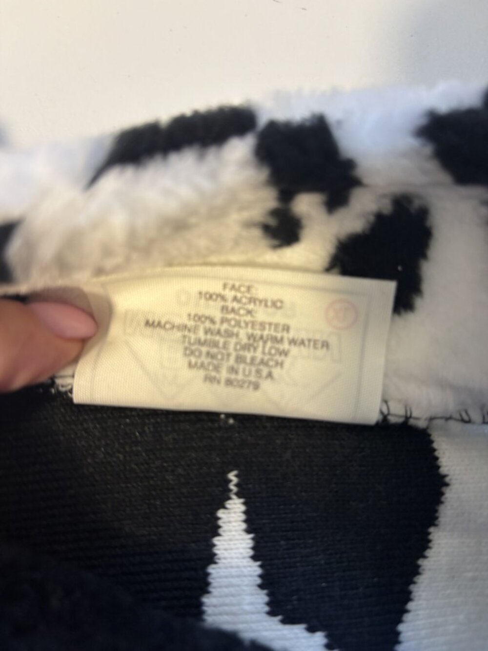 Black Mountain Outdoor Cow Print Fleece Jacket Youth XL Full Zip Warm Plush Soft - Picture 8 of 11